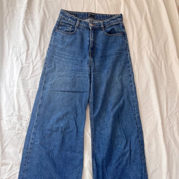 Frank & Oak Nina Jeans - Picture 2 of 4